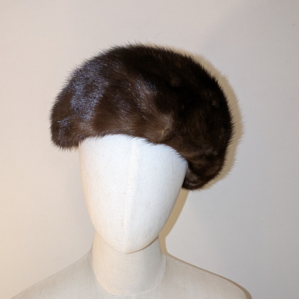 Vintage Elegant Brown Fur Beret